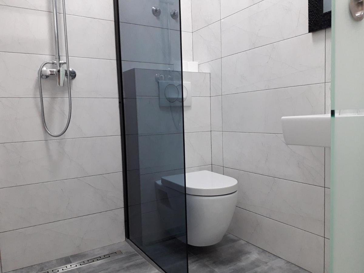 סבטי פטר Hollywood Rooms מראה חיצוני תמונה